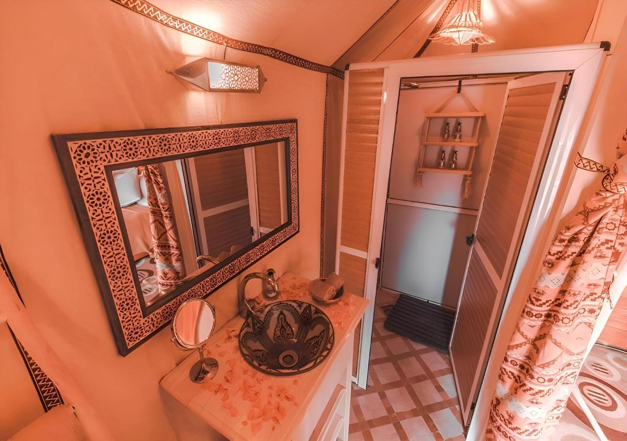Merzouga Luxurious Tented Eksteriør bilde